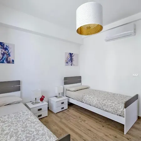 Fiordaliso Apartment *